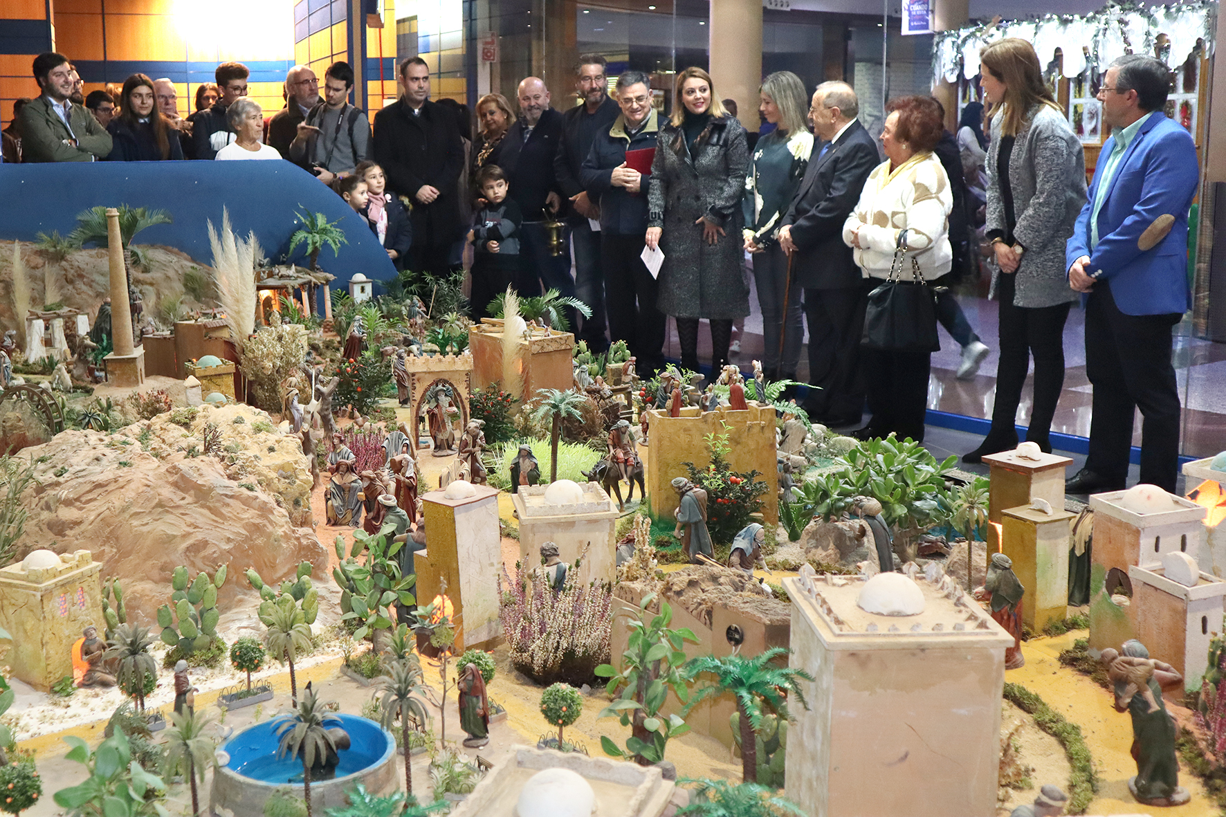 EL BELÉN MUNICIPAL ABRE SUS PUERTAS EN CENTRO COMERCIAL ÁGUILAS PLAZA