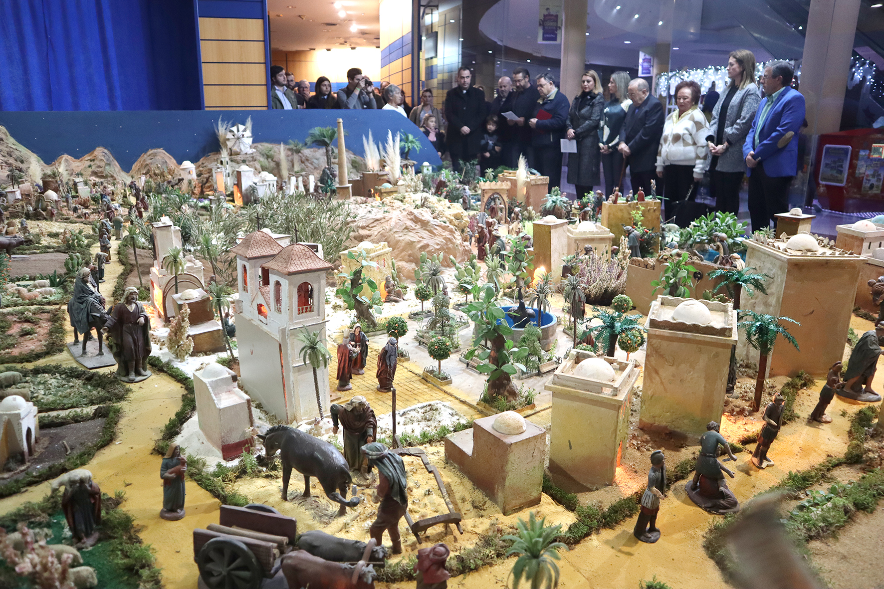 EL BELÉN MUNICIPAL ABRE SUS PUERTAS EN CENTRO COMERCIAL ÁGUILAS PLAZA